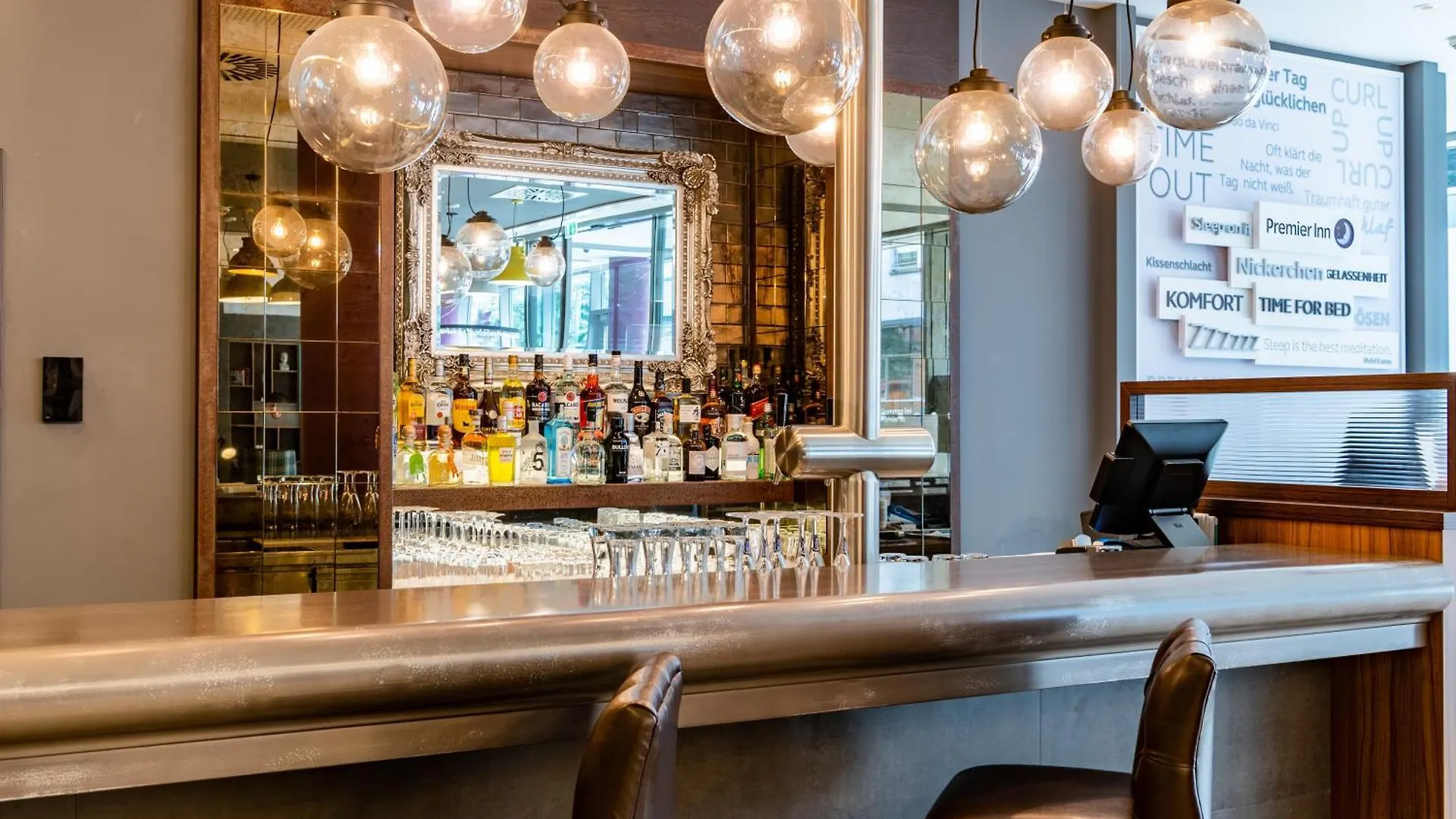 Premier Inn Hamburg City Millerntor ホテル