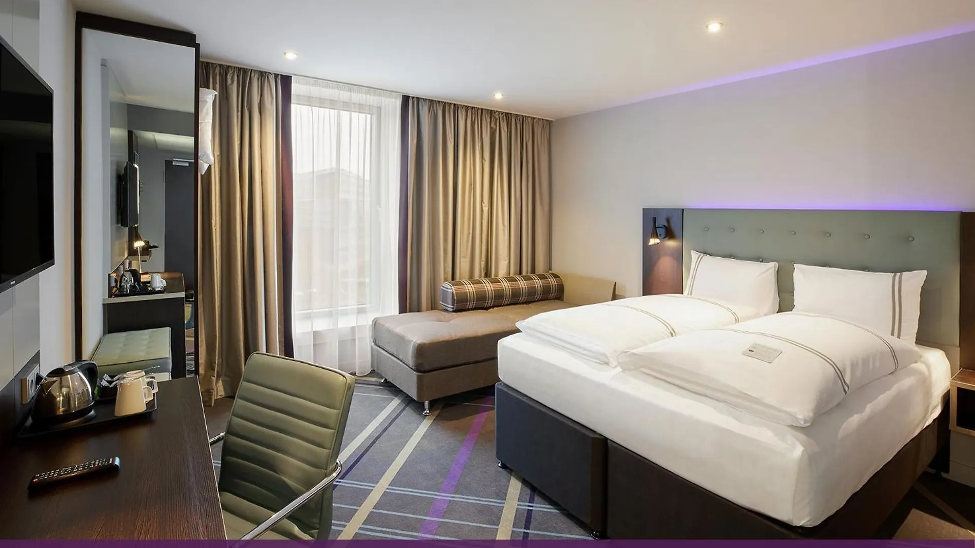 Premier Inn Hamburg City Millerntor Hotel
